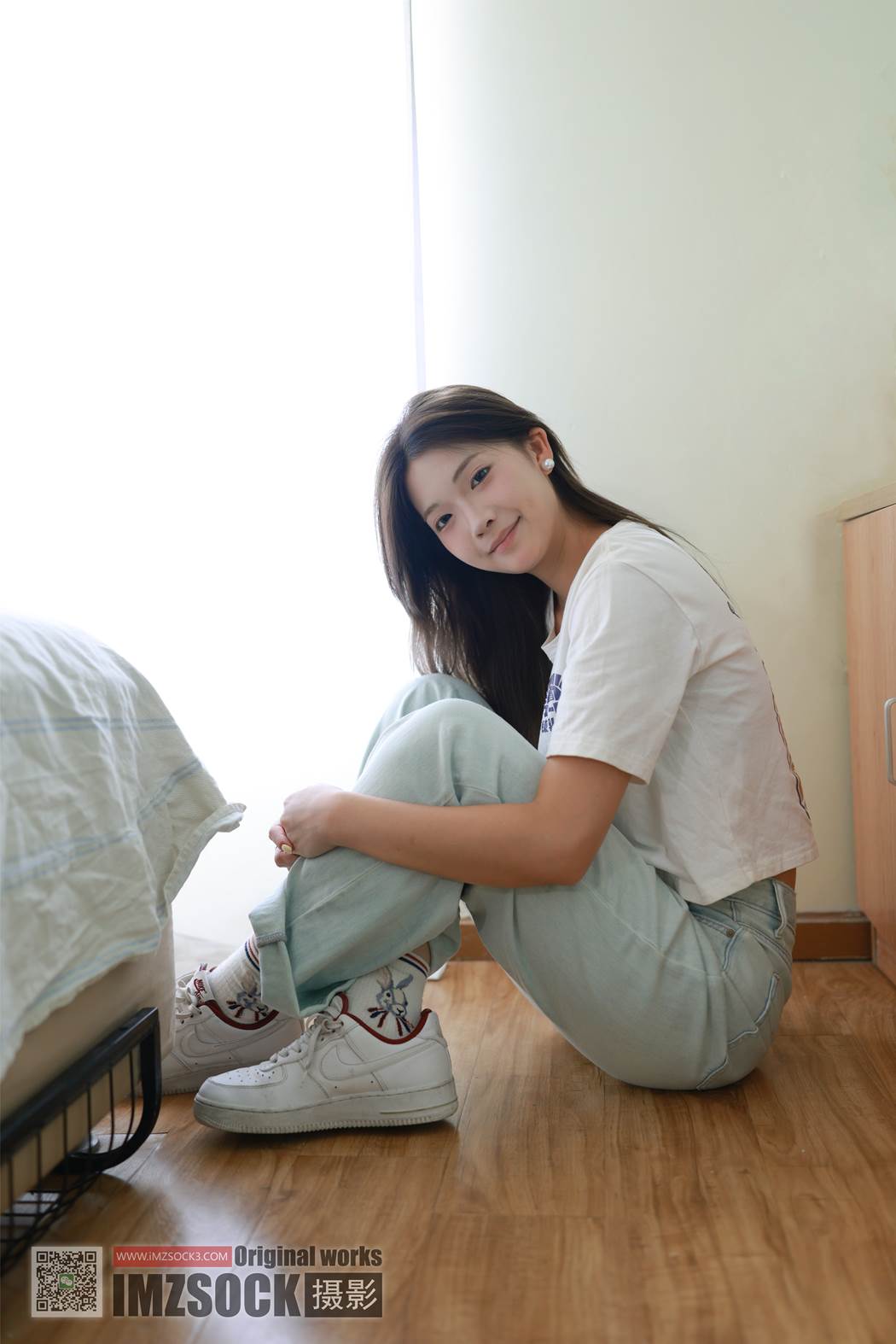 [MZSOCK]爱美足 NO.335 粟子[111P/1V/2.22GB]