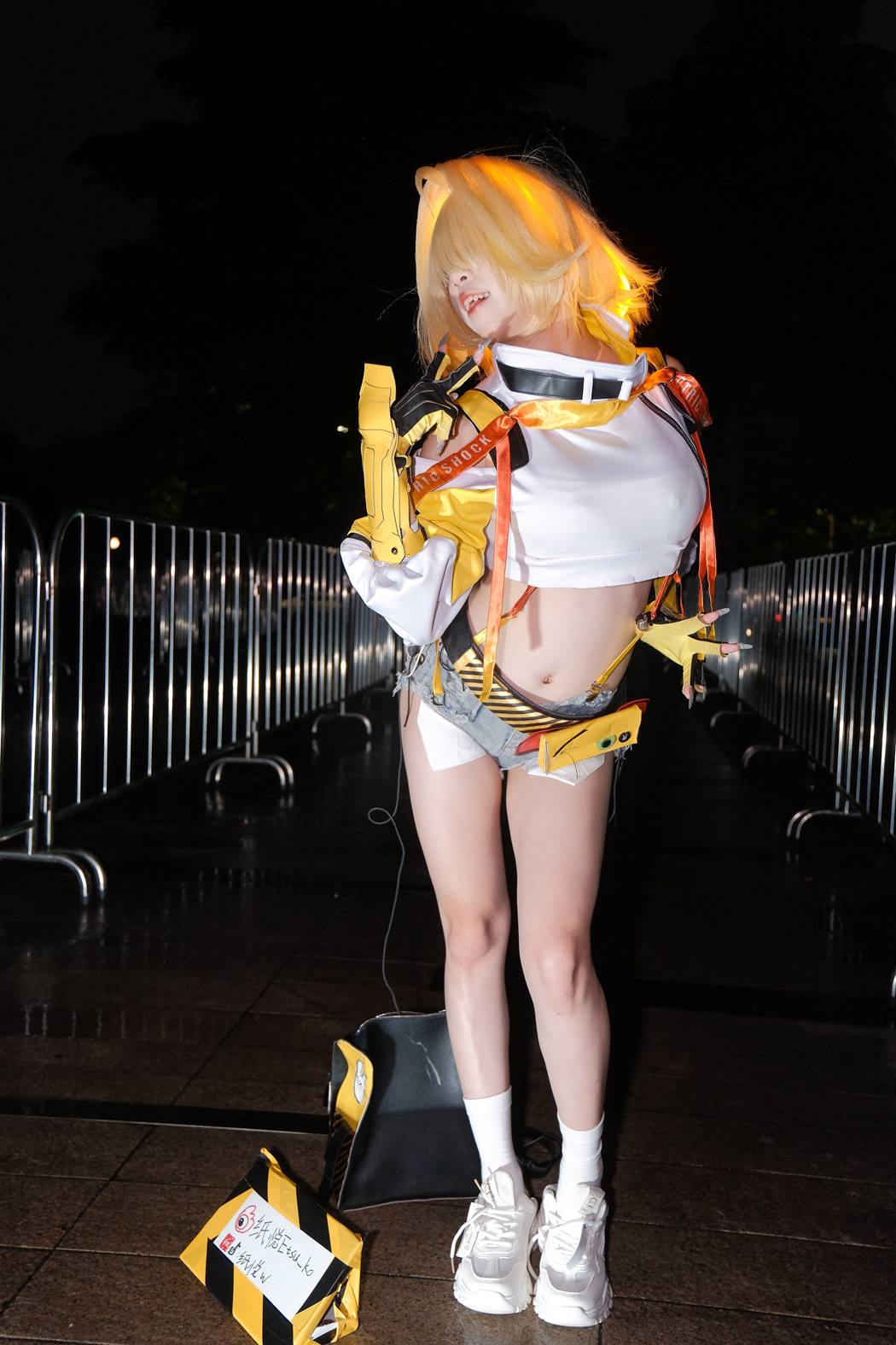 精选街拍作品 NO.5857 牛仔短裤cos小妹[203P/540MB]