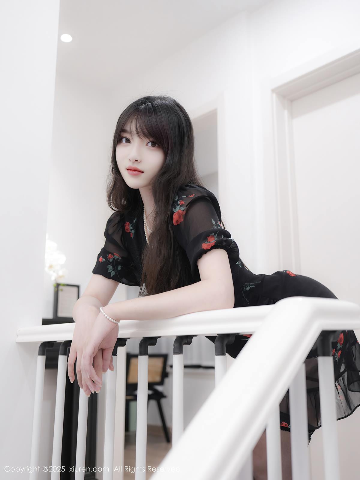 [Xiuren秀人网]2025.07.25 NO.10586 白露lulu[84+1P/825MB]