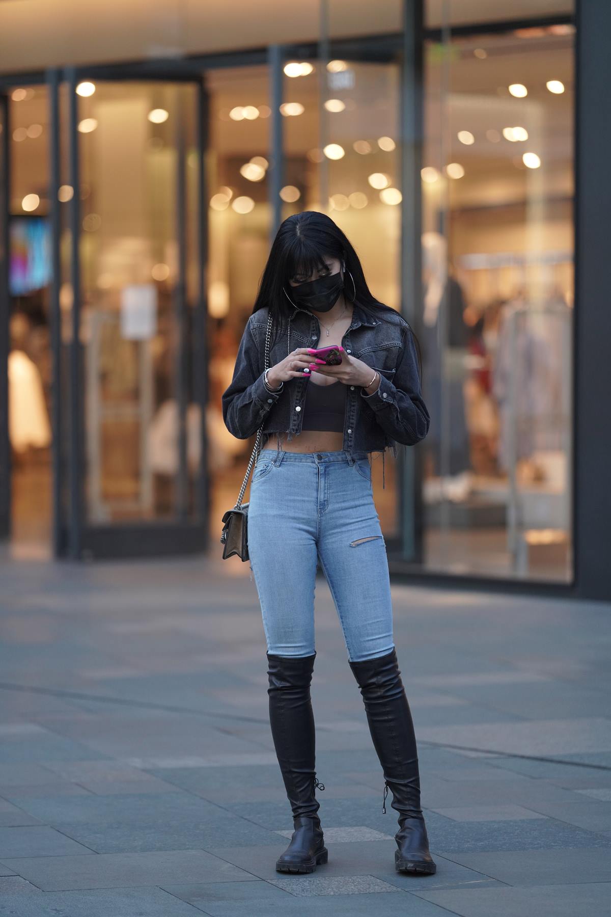 精选街拍作品 NO.5827 长靴牛仔[33P/106MB]