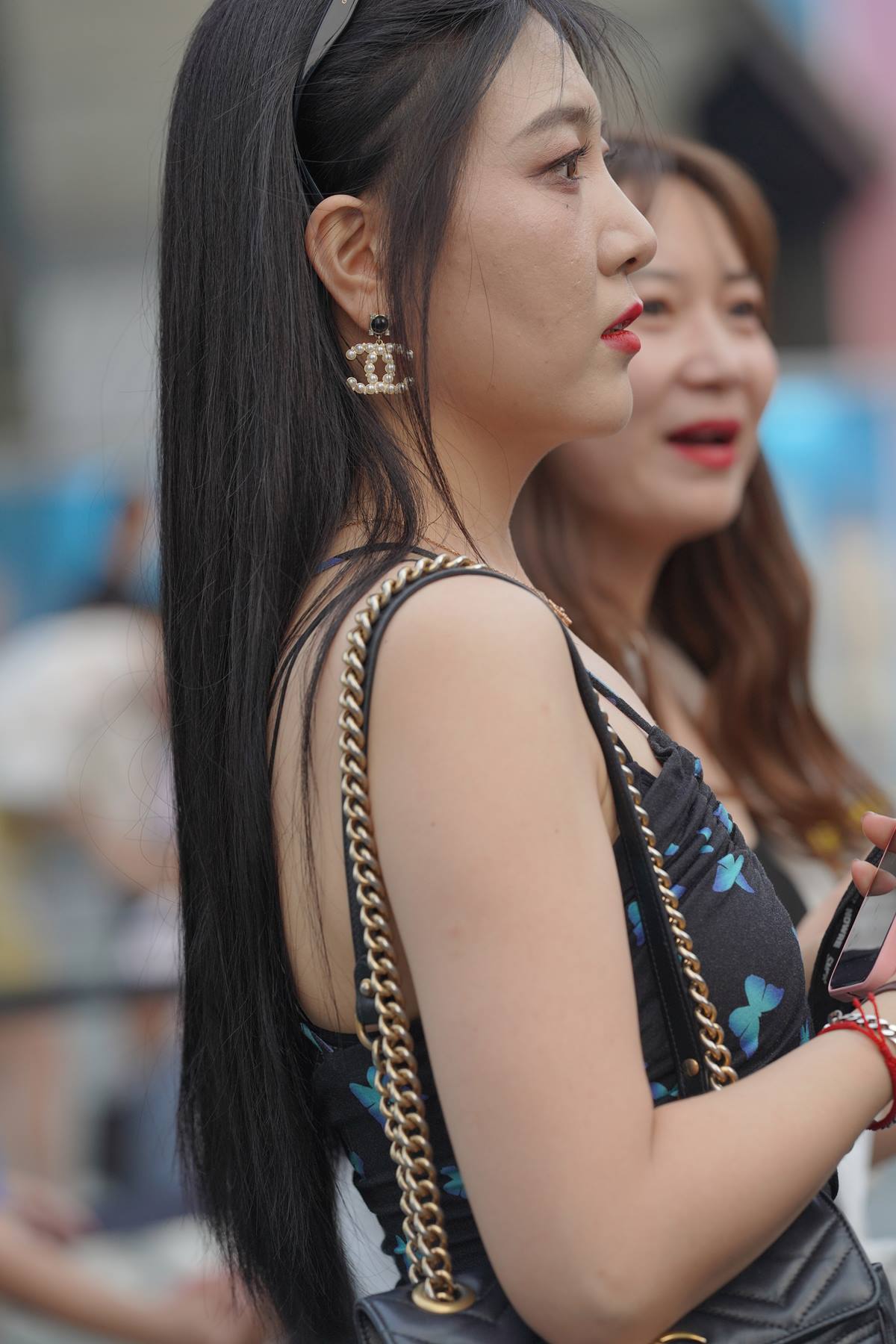 精选街拍作品 NO.5830 简单喇叭牛仔裤[117P/407MB]