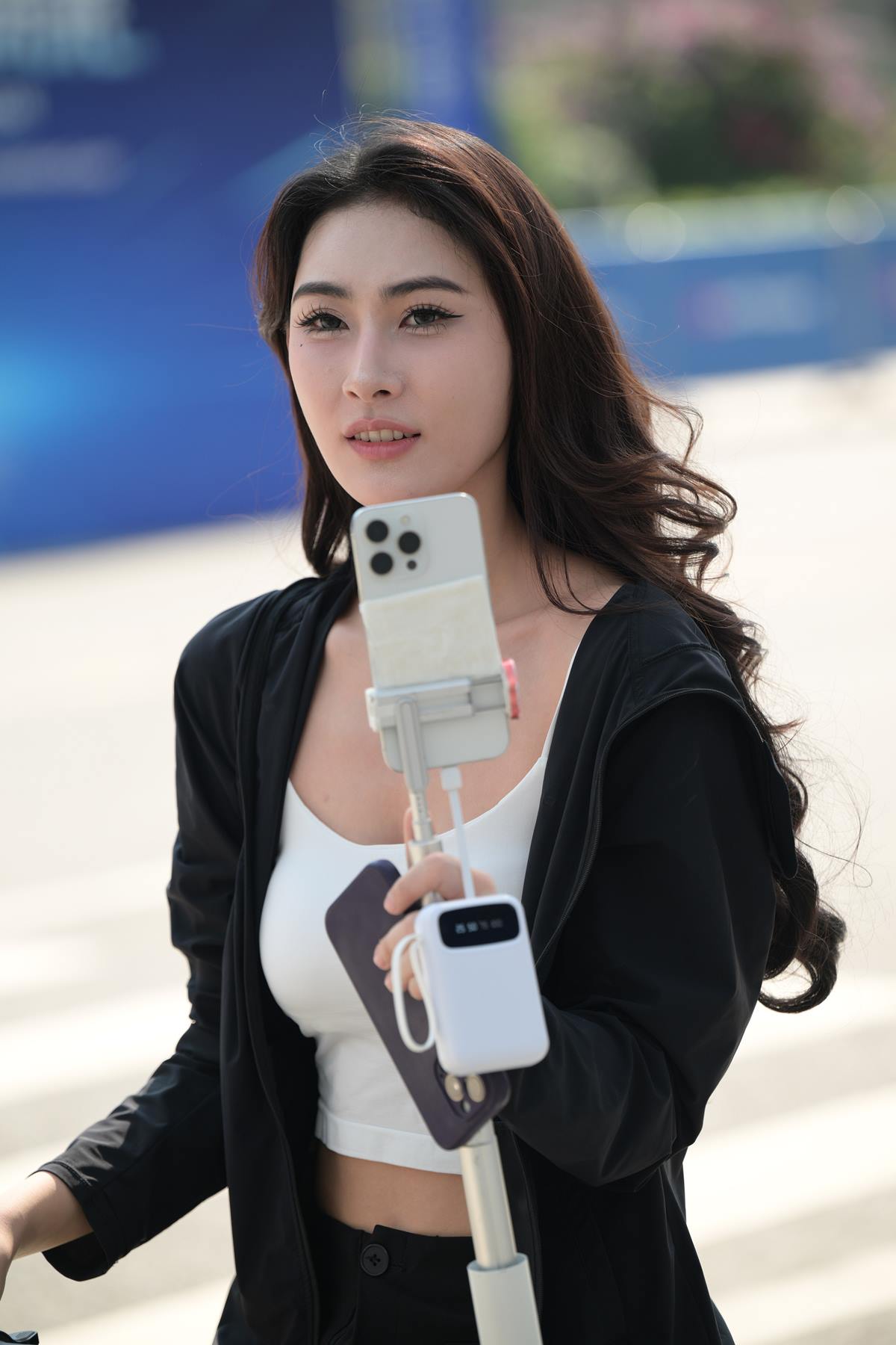 精选街拍作品 NO.5793 黑白搭配运动装[194P/333MB]