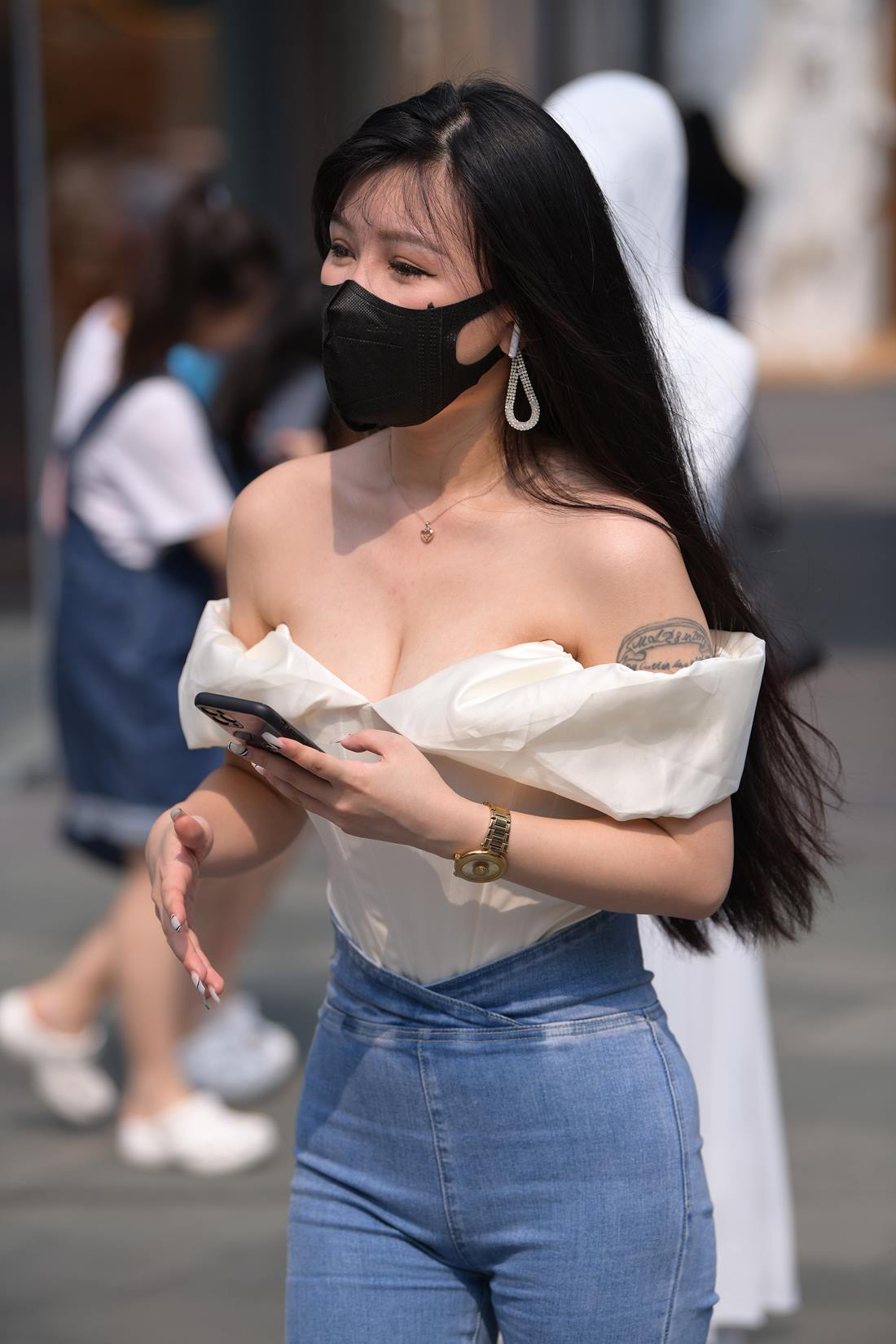 精选街拍作品 NO.5802 飒爽姐妹花[134P/340MB]