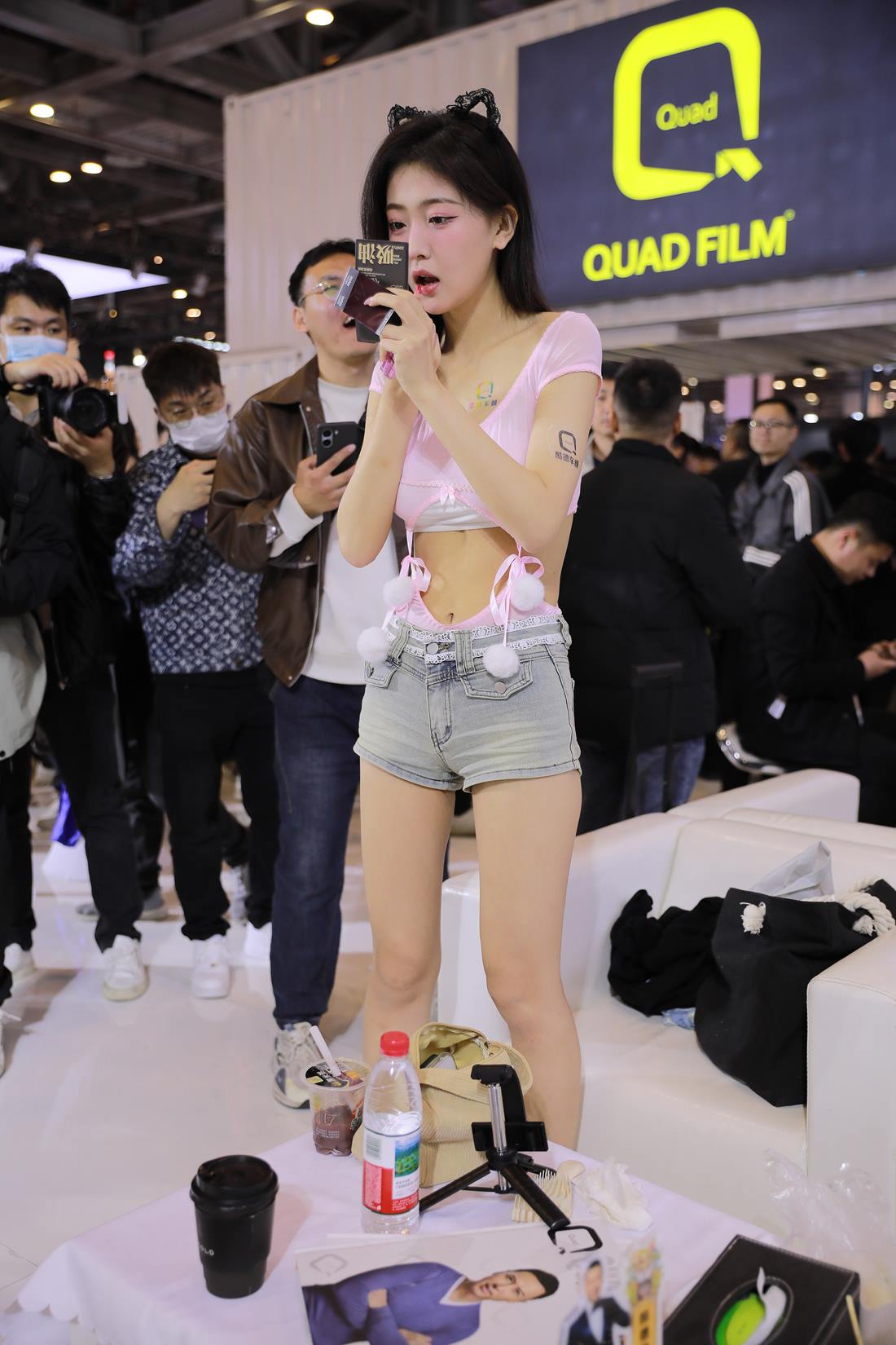 精选街拍作品 NO.5824 甜美牛仔短裤[154P/234MB]