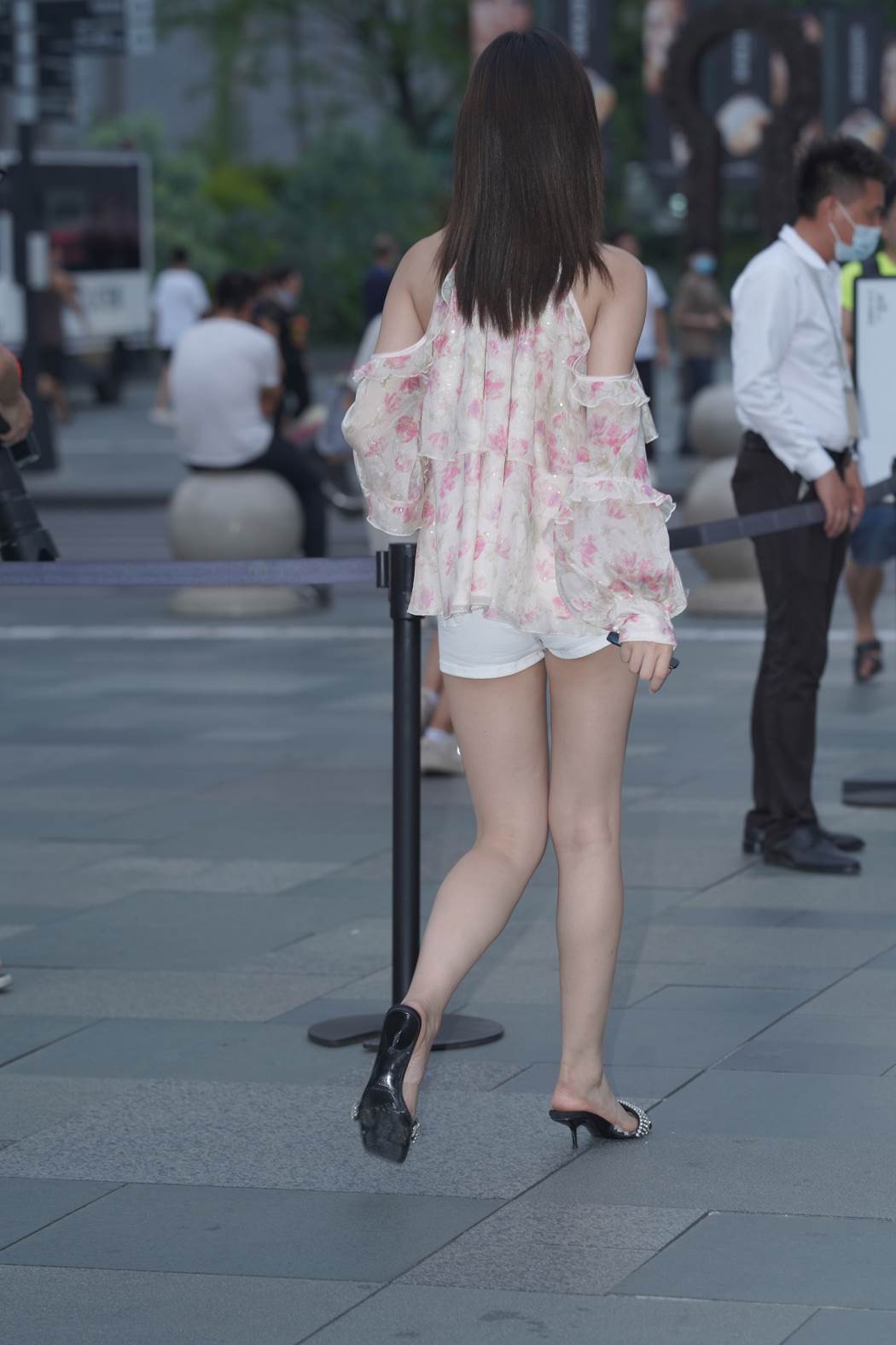 精选街拍作品 NO.5879 白色短裤修长美腿[143P/328MB]