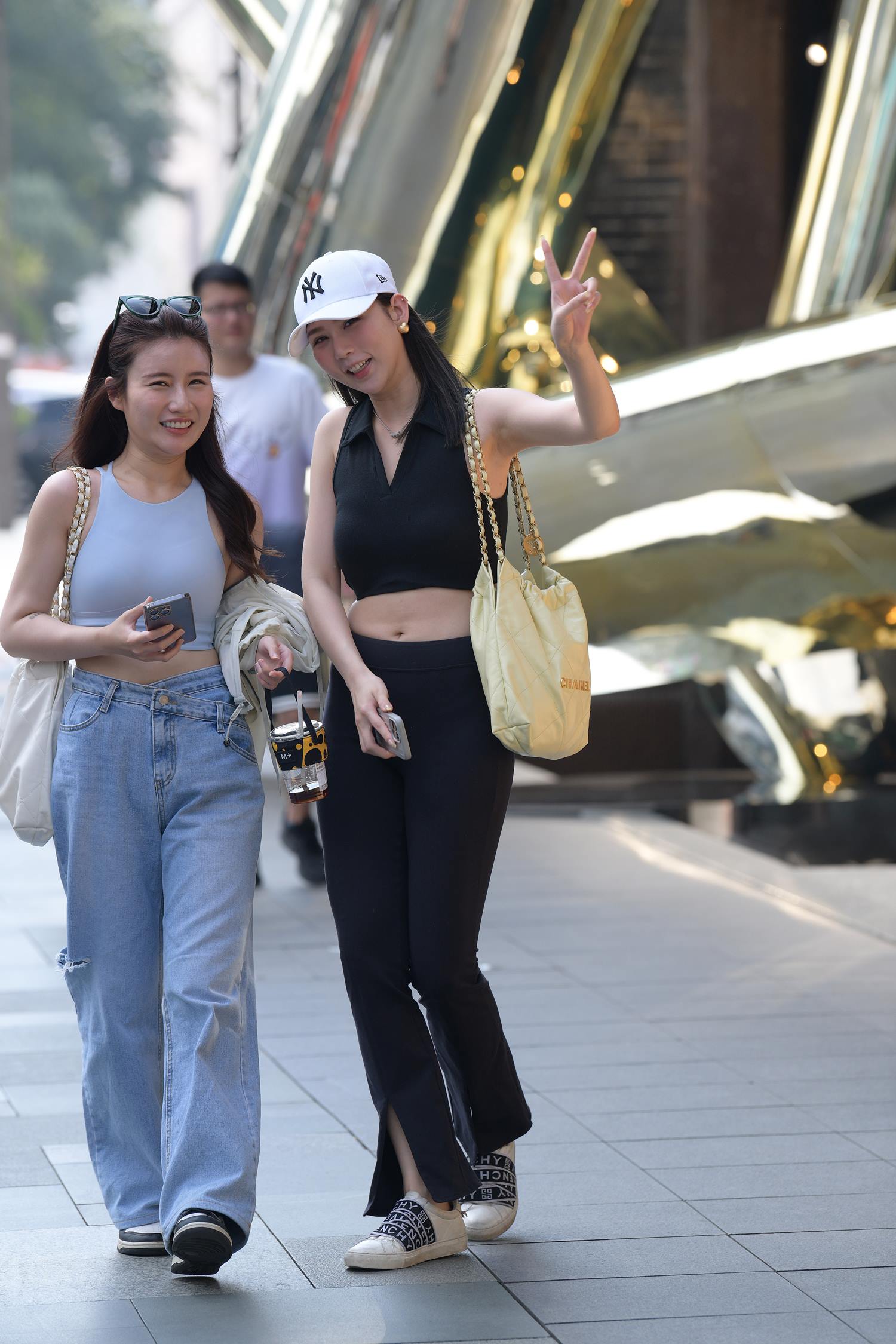 精选街拍作品 NO.5806 黑色瑜伽运动风[88P/233MB]