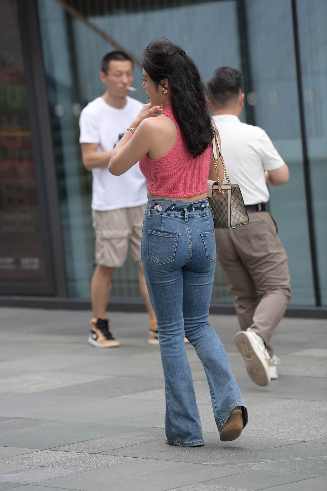 精选街拍作品 NO.5882 牛仔裤成熟美[112P/290MB]