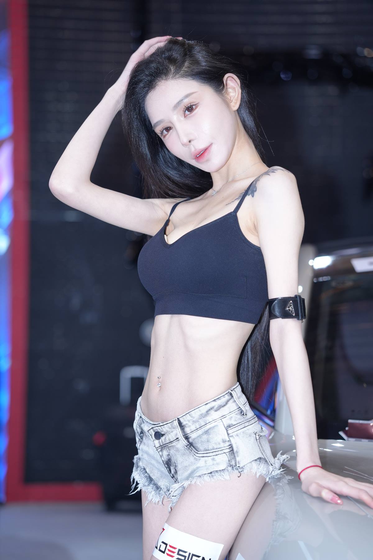 精选街拍作品 NO.5833 完美身材[124P/188MB]