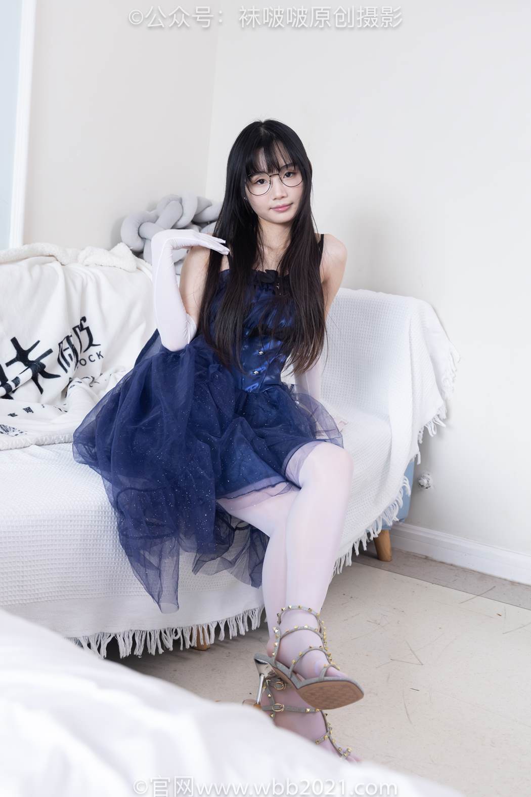 [BoBoSocks袜啵啵]NO.583 甜甜圈-高跟凉鞋、五指淡紫丝[165P/1V/9.13GB]