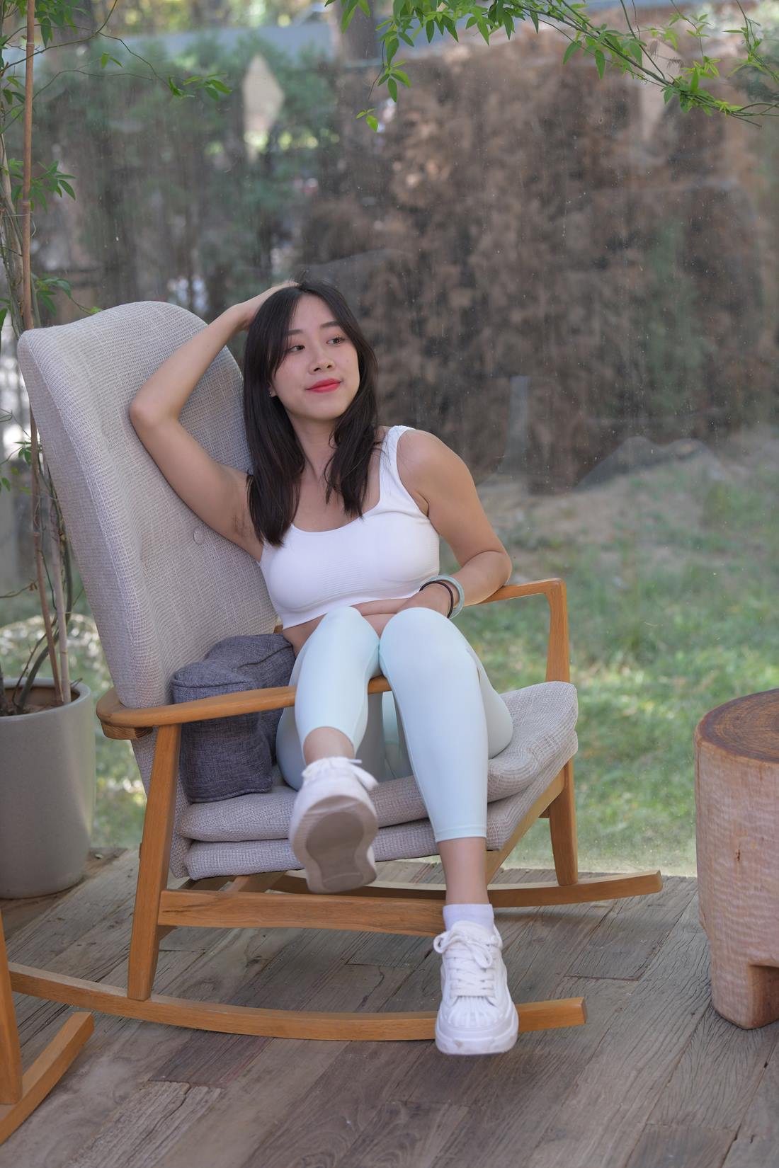 精选街拍作品 NO.5829 一始街拍作品 - 绿意[701P/1.28GB]