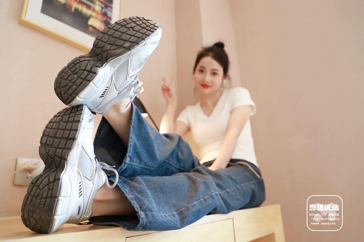 誉铭传媒-2024-7[100P/1V/2.38G]