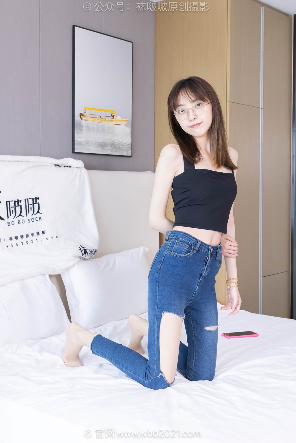 [BoBoSocks袜啵啵]NO.591 稚予-高跟凉鞋、薄肉丝、裤里丝、裸足、裸足泡脚[153P/1V/6.43GB]
