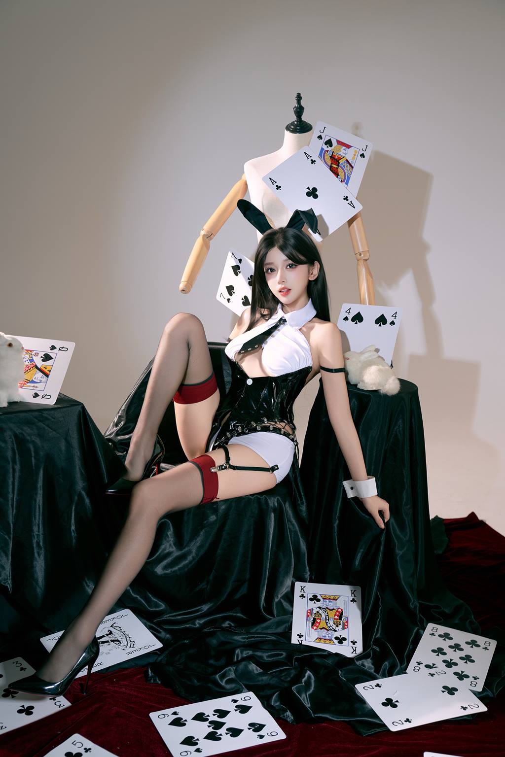 过期米线线喵 - 卡牌兔女郎[49P/129MB]