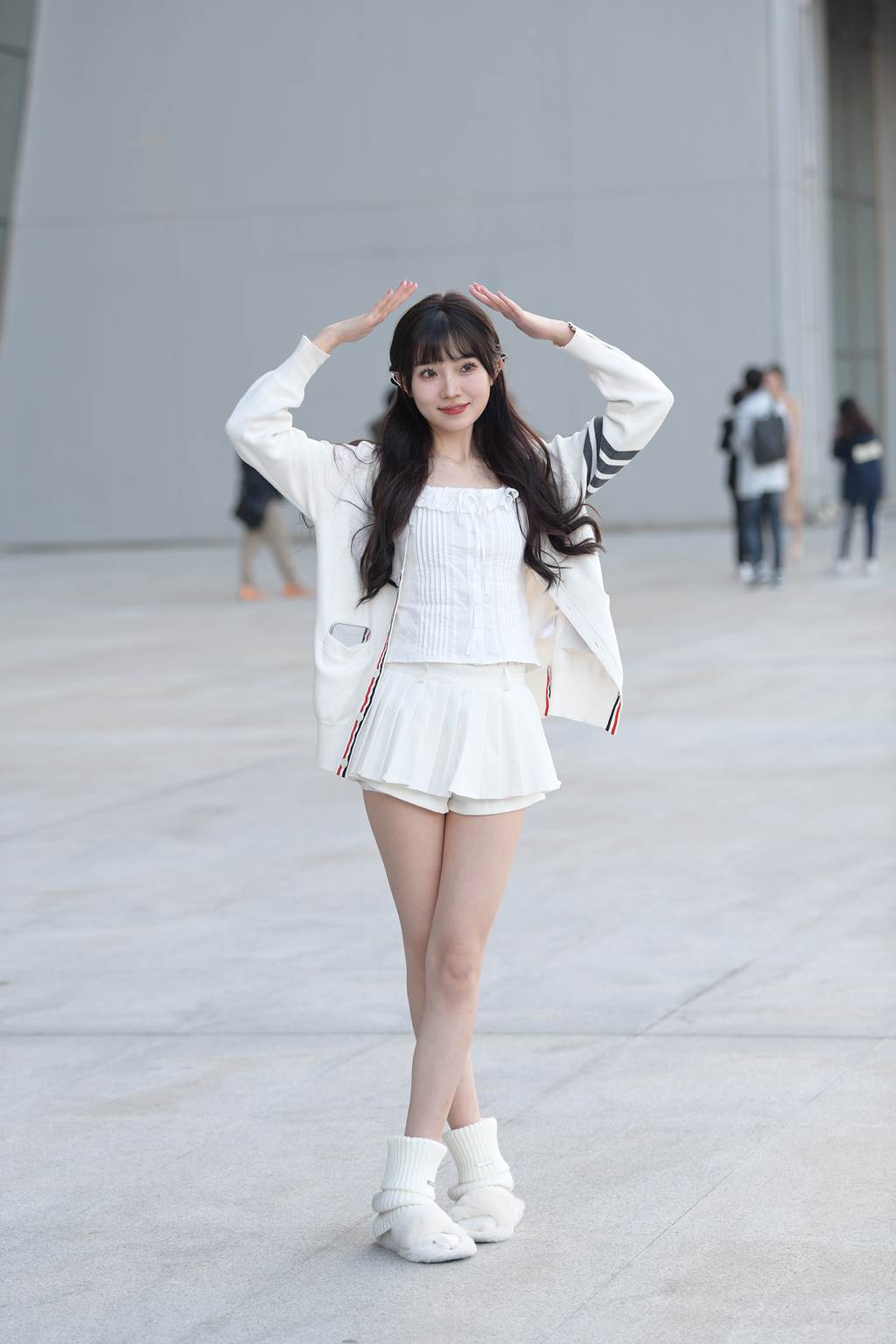 精选街拍作品 NO.6031 甜美清新白色系[34P/70MB]