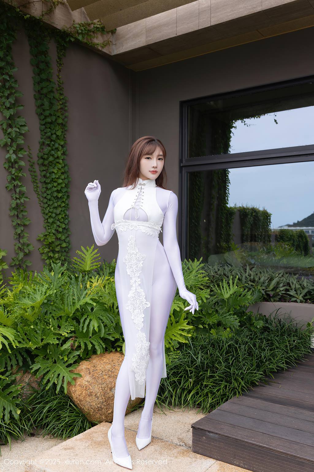 [Xiuren秀人网]2025.08.28 NO.10704 陆萱萱[80+1P/839MB]