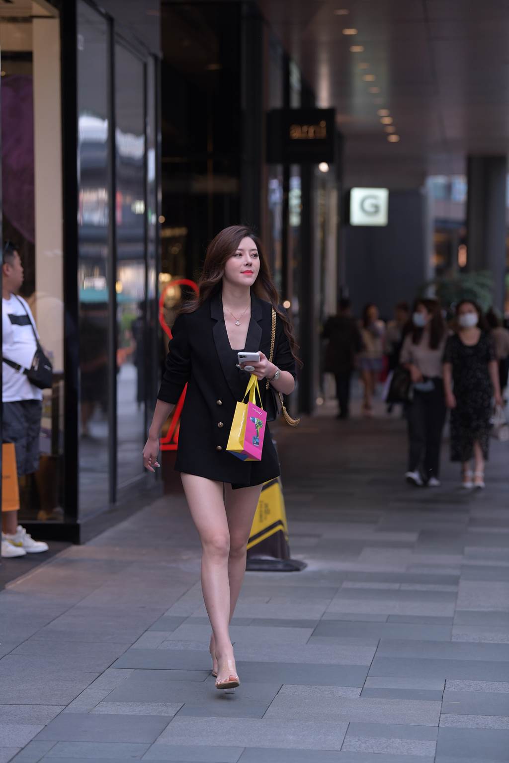 精选街拍作品 NO.5978 西装外套消失装[111P/196MB]