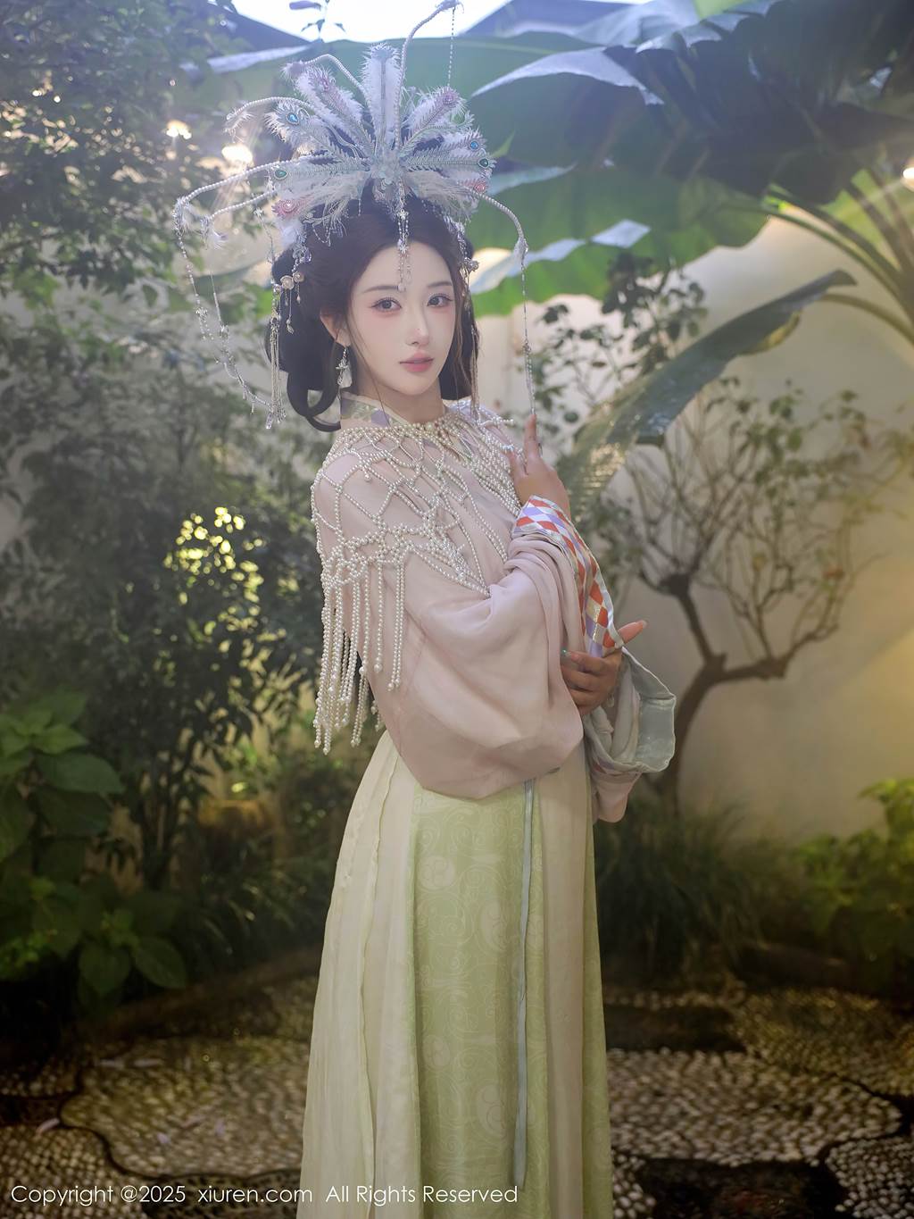 [Xiuren秀人网]2025.09.05 NO.10736 梨霜儿[80+1P/893MB]