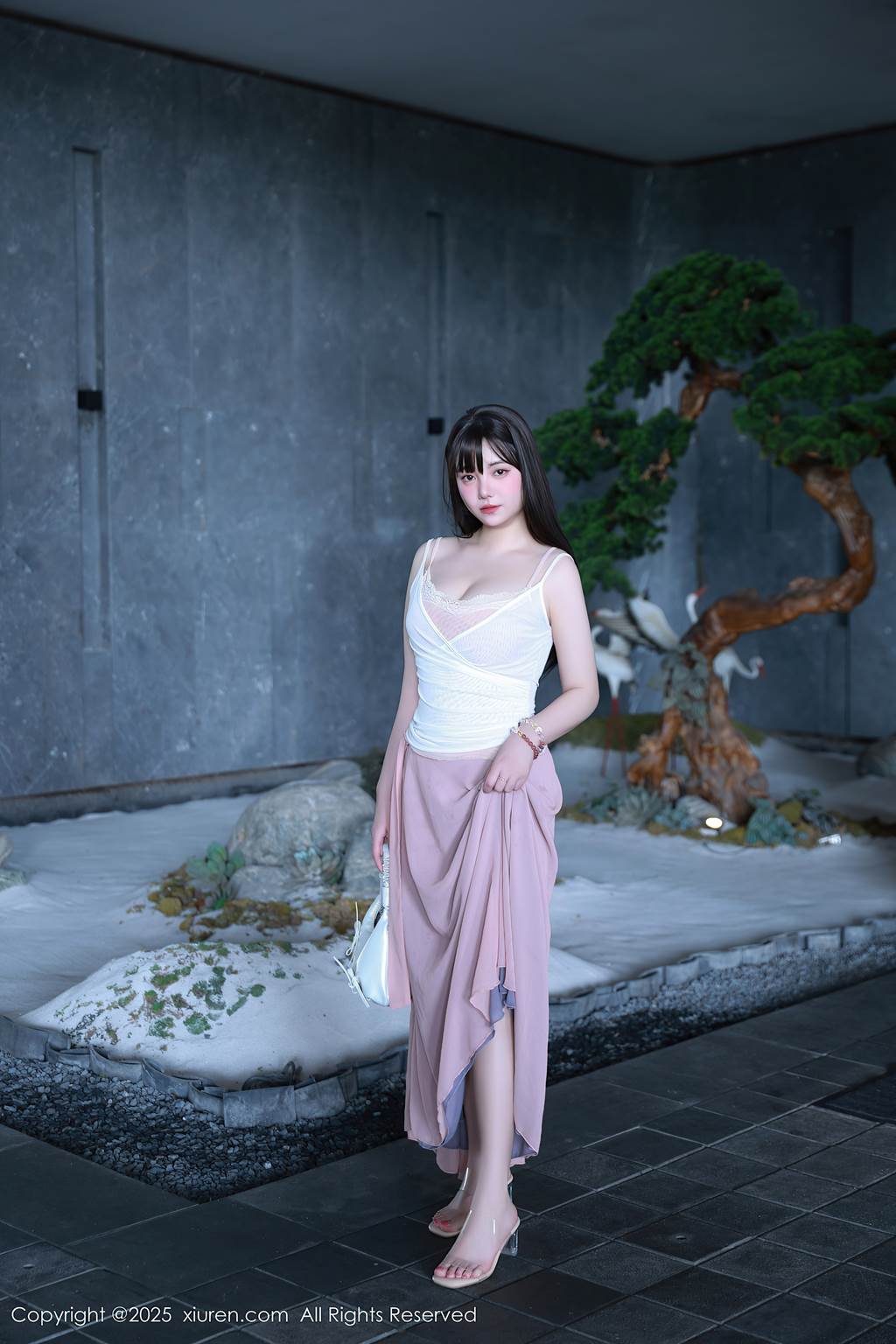 [Xiuren秀人网]2025.09.09 NO.10746 软情[86+1P/784MB]