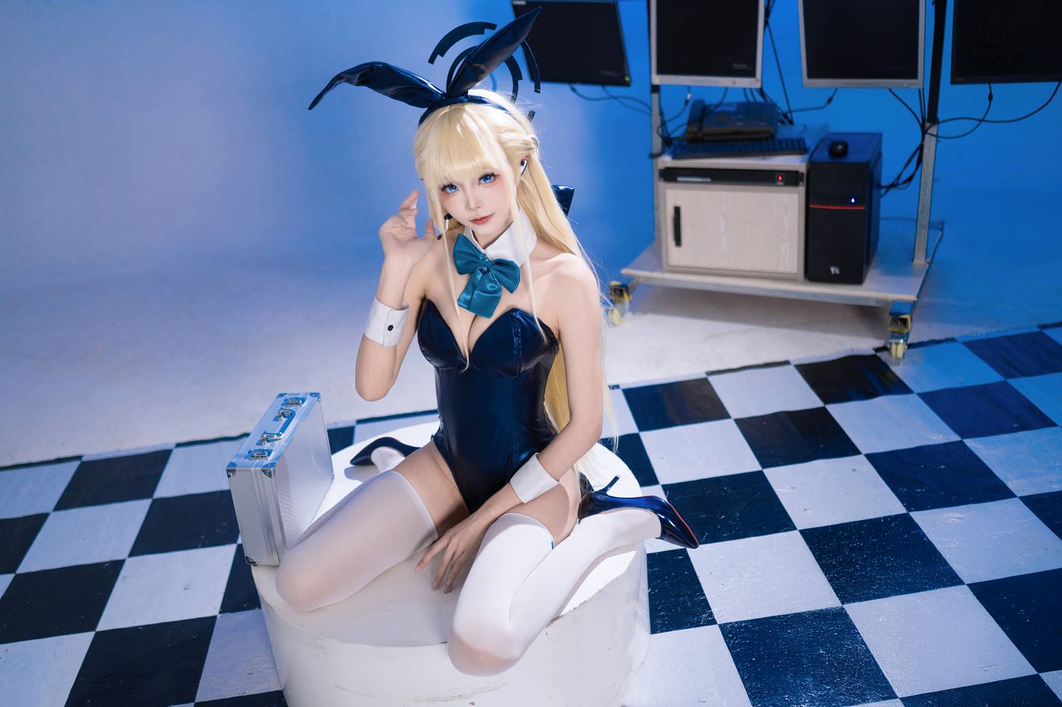 艾西aiwest - 飞鸟马时兔女郎[34P/392MB]