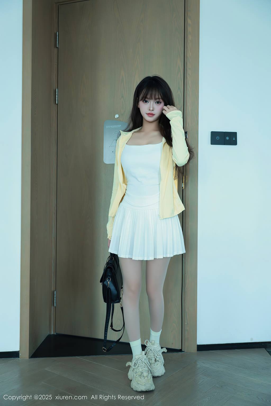 [Xiuren秀人网]2025.08.28 NO.10702 糯咪[82+1P/707MB]