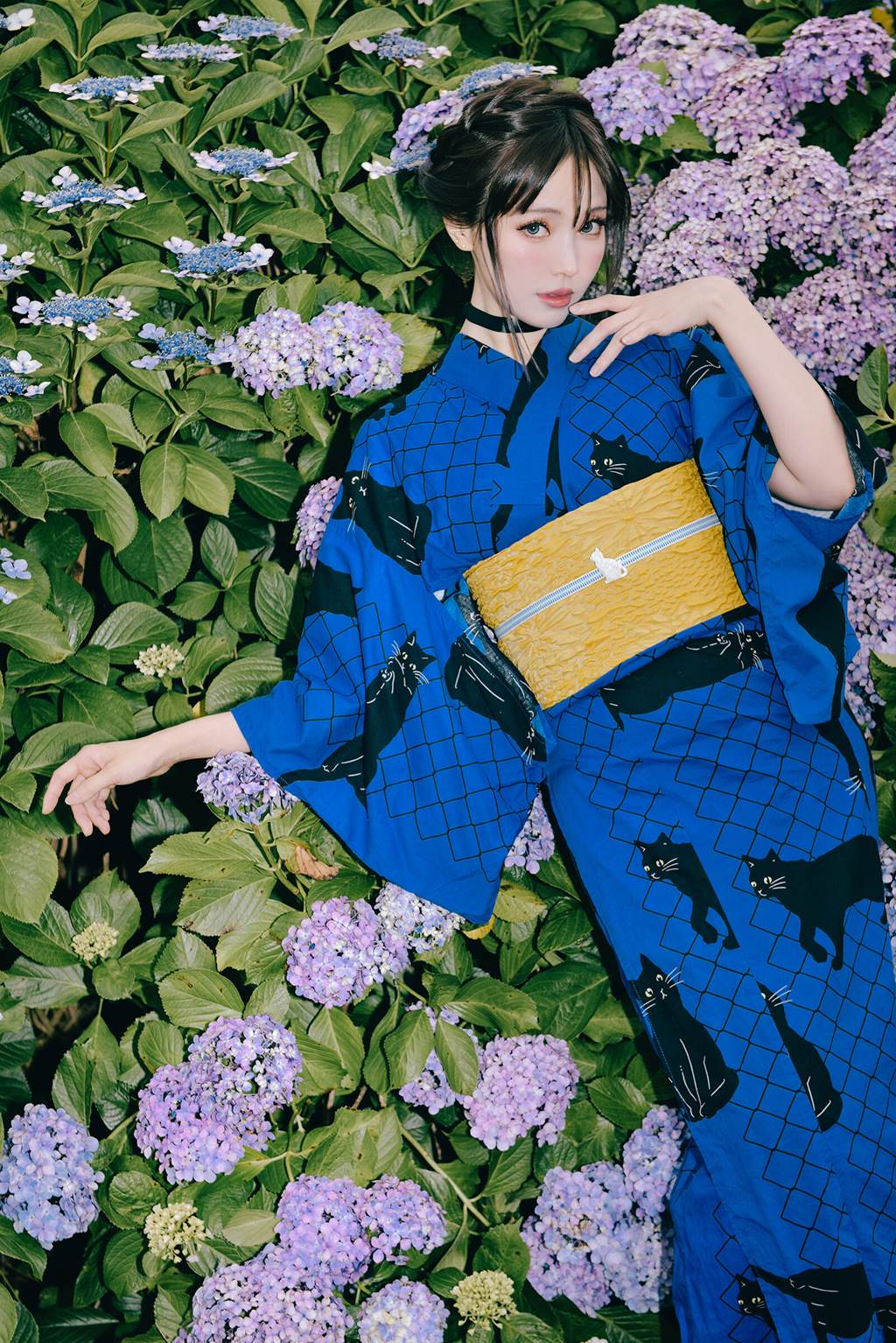 Ely_eee(ElyEE子) - Rainy Season Black Cat[38P/4V/122MB]