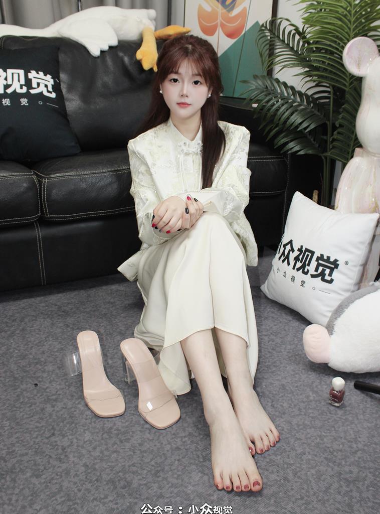 小众视觉 025-小薯条气质旗袍高跟鞋［102P/1V/4.86G］