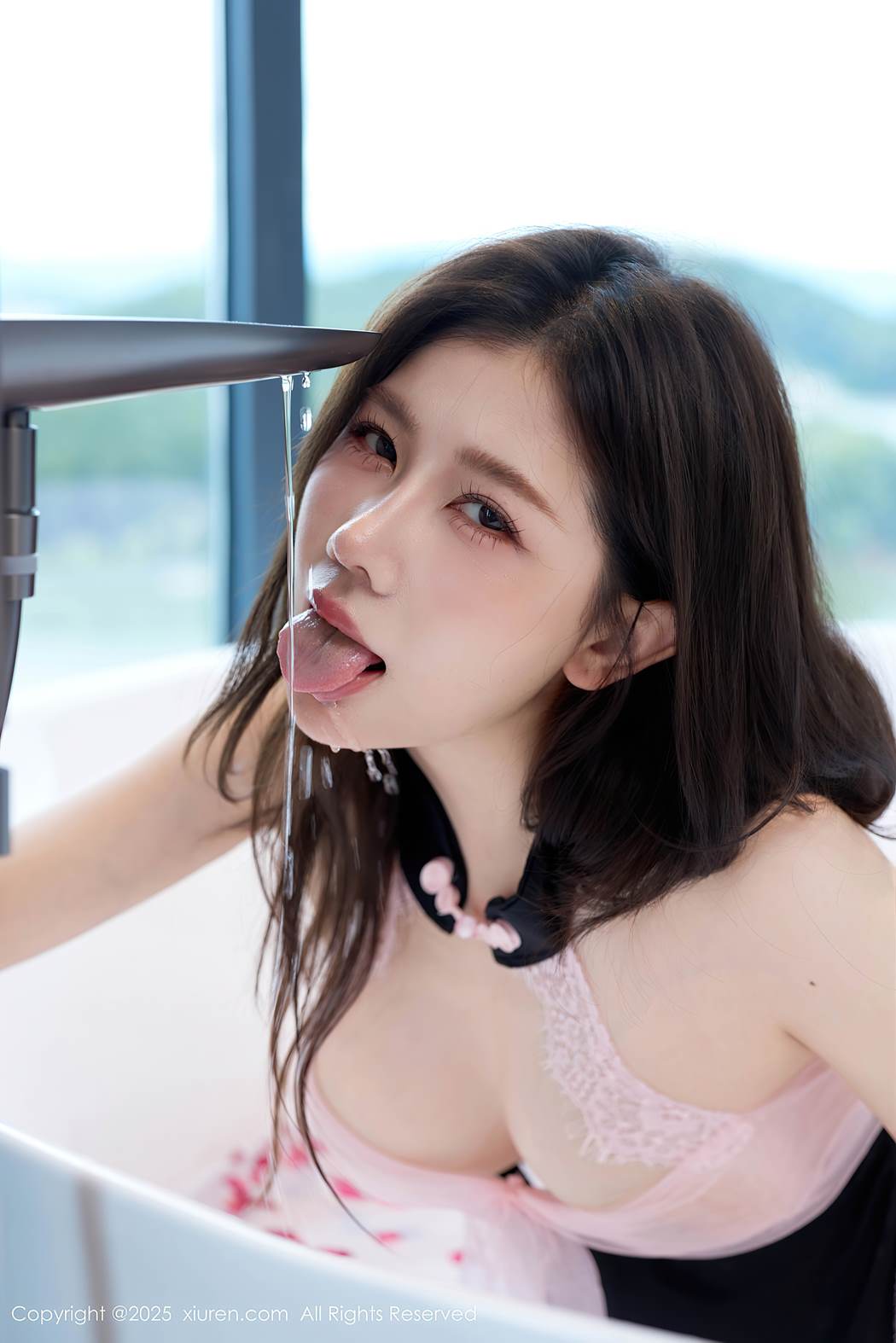 [Xiuren秀人网]2025.08.22 NO.10680 尹甜甜[63+1P/547MB]