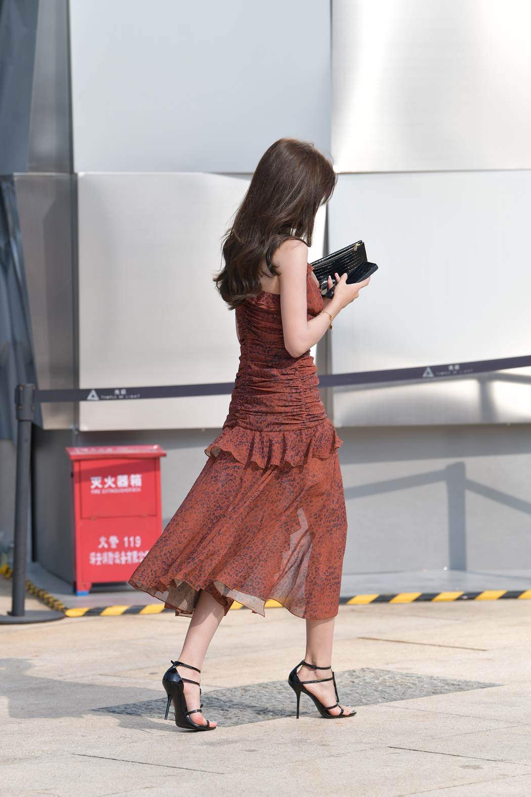 精选街拍作品 NO.5928 迷人气质女神[53P/136MB]