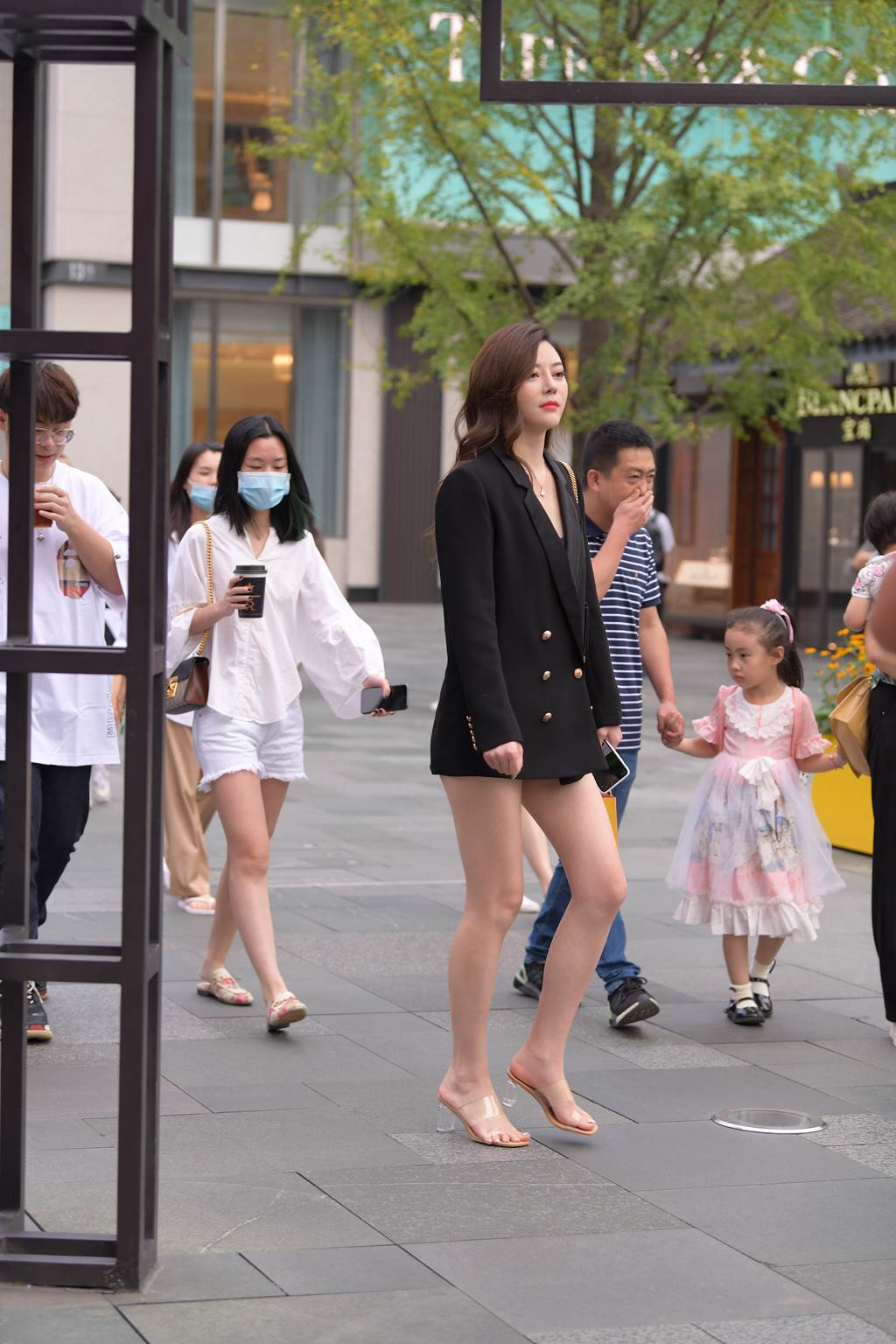 精选街拍作品 NO.5978 西装外套消失装[111P/196MB]