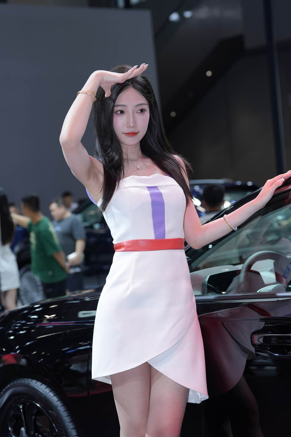 精选街拍作品 NO.6009 魅力白裙高跟[73P/79MB]