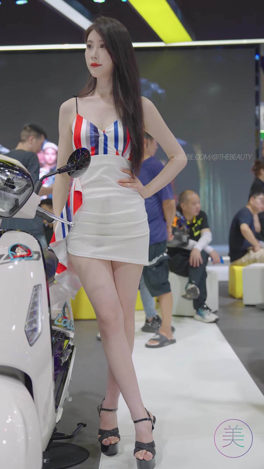 NO.1437 2024 重庆摩博会机车展 Racing Model LOOKBOOK 08[1V/338MB]