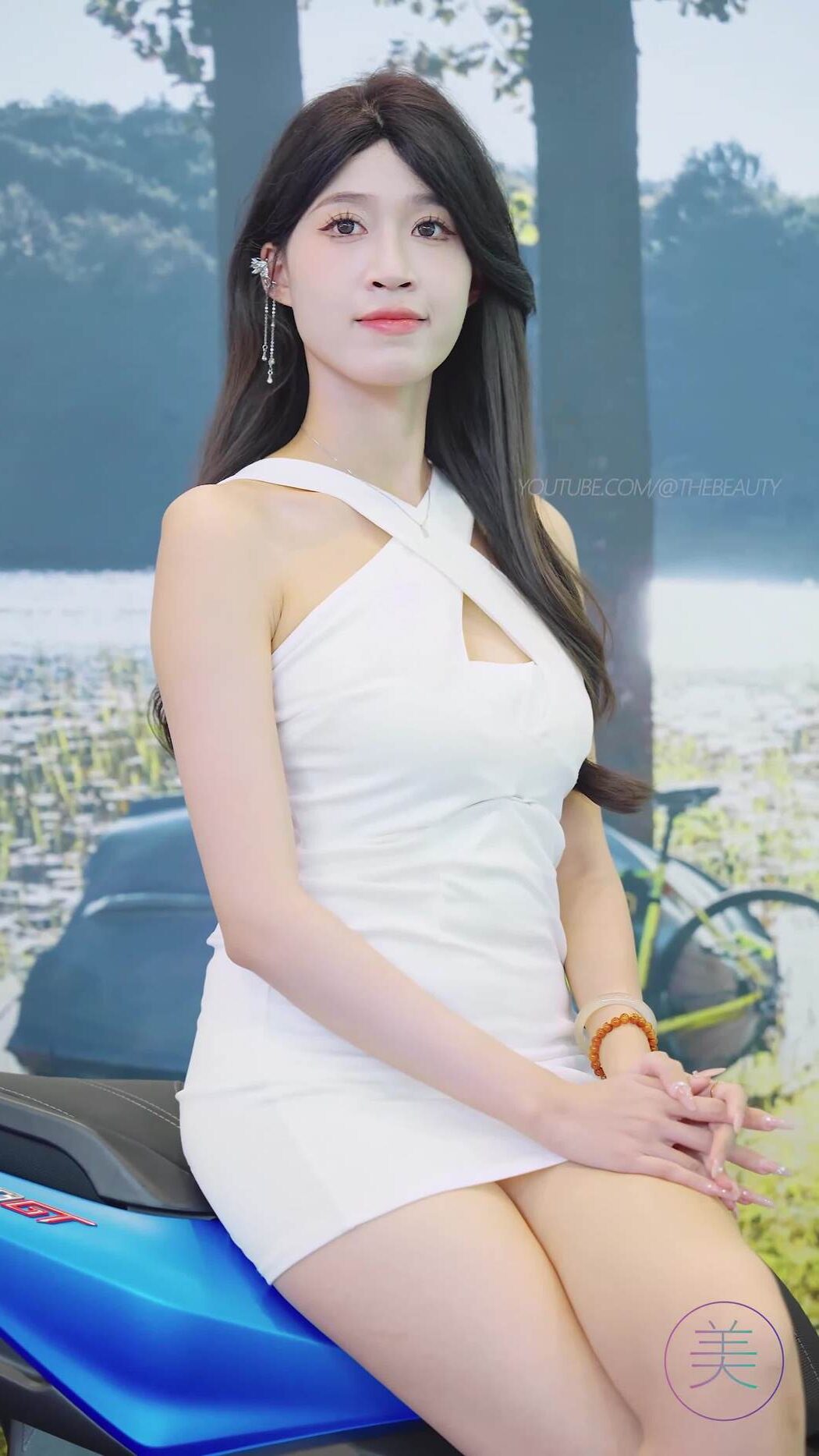 NO.1438 2024 重庆摩博会机车展 Racing Model LOOKBOOK 09[1V/221MB]