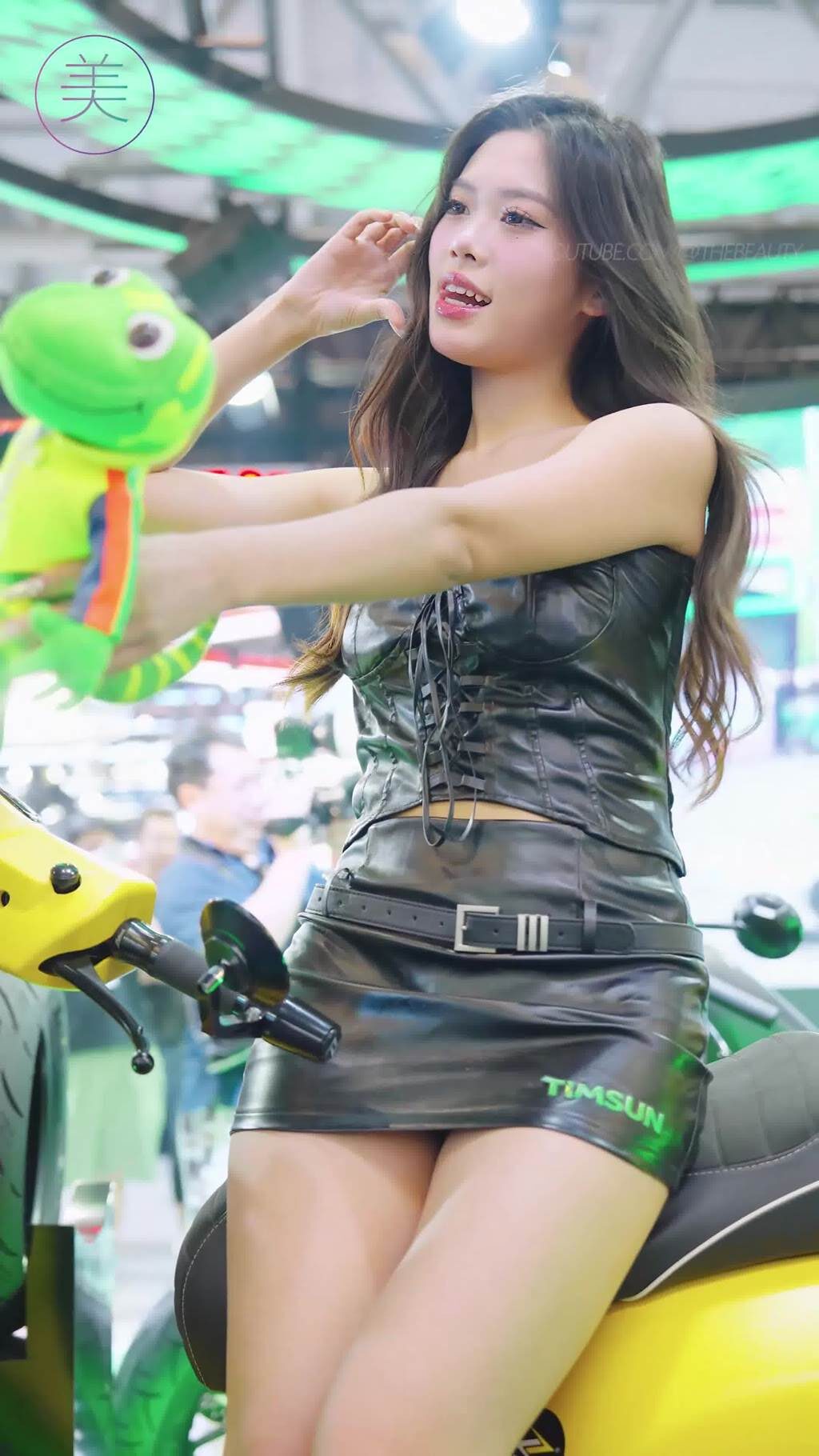 NO.1508 2024 重庆摩博会机车展 Racing Model LOOKBOOK 24[1V/152MB]