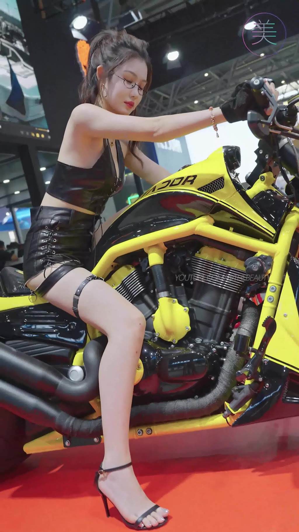 NO.1515 2024 重庆摩博会机车展 Racing Model LOOKBOOK 31[1V/263MB]