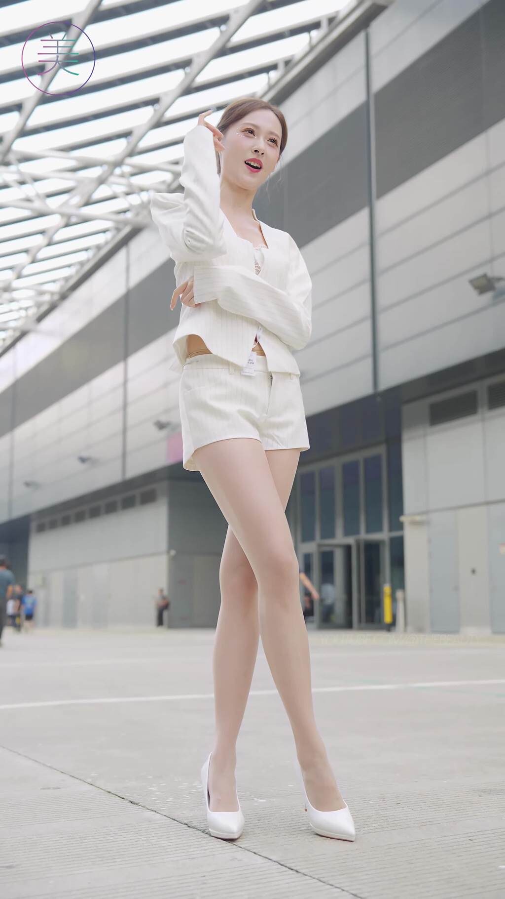 NO.1490 2024 深圳粤港澳大湾区车展 Model 车模随拍 137[1V/428MB]