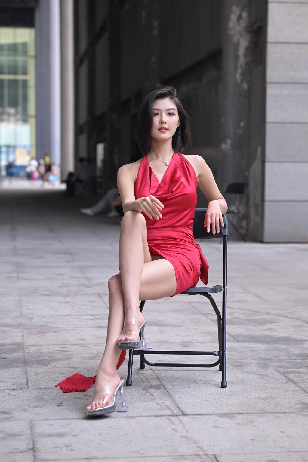 精选街拍作品 NO.6070 红裙女子[239P/586MB]