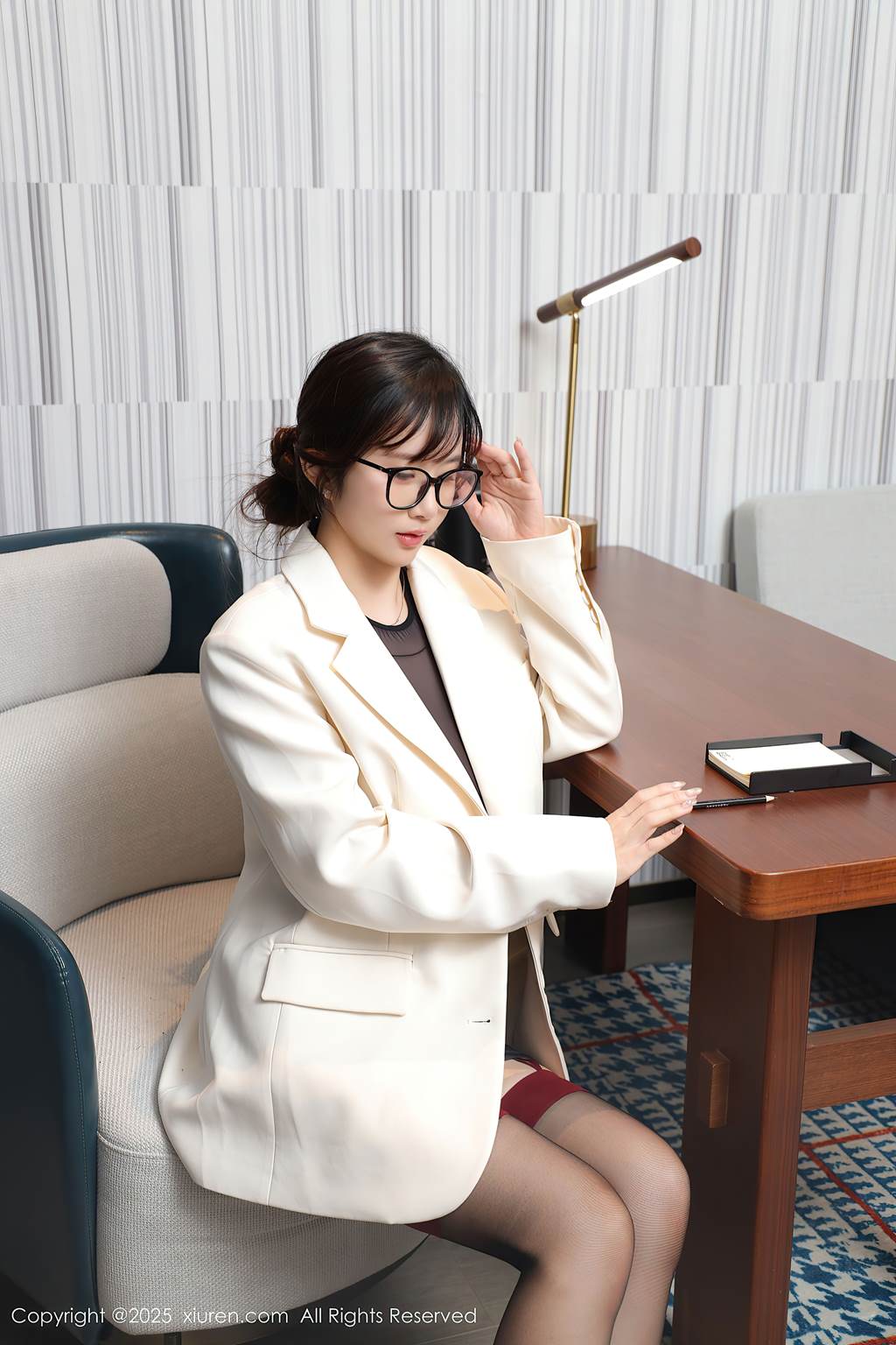 [Xiuren秀人网]2025.09.25 NO.10805 小肉肉咪[72+1P/699MB]