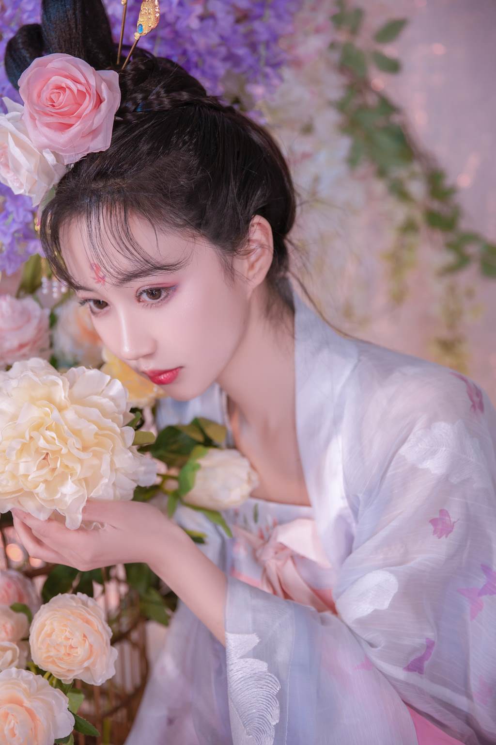 [YITUYU艺图语]2022.11.08 雨霖铃 -绮罗生的小苏苏-[26+1P/392MB]