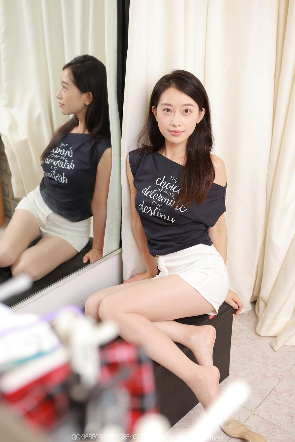 [IESS异思趣向] 2025.08.28 丝享家2143：小婕《素人薄丝（上）》[88P/56MB]