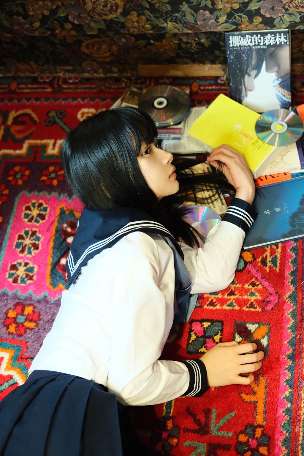 白莉爱吃巧克力 - 原理猪 闺房JK[19P/732MB]