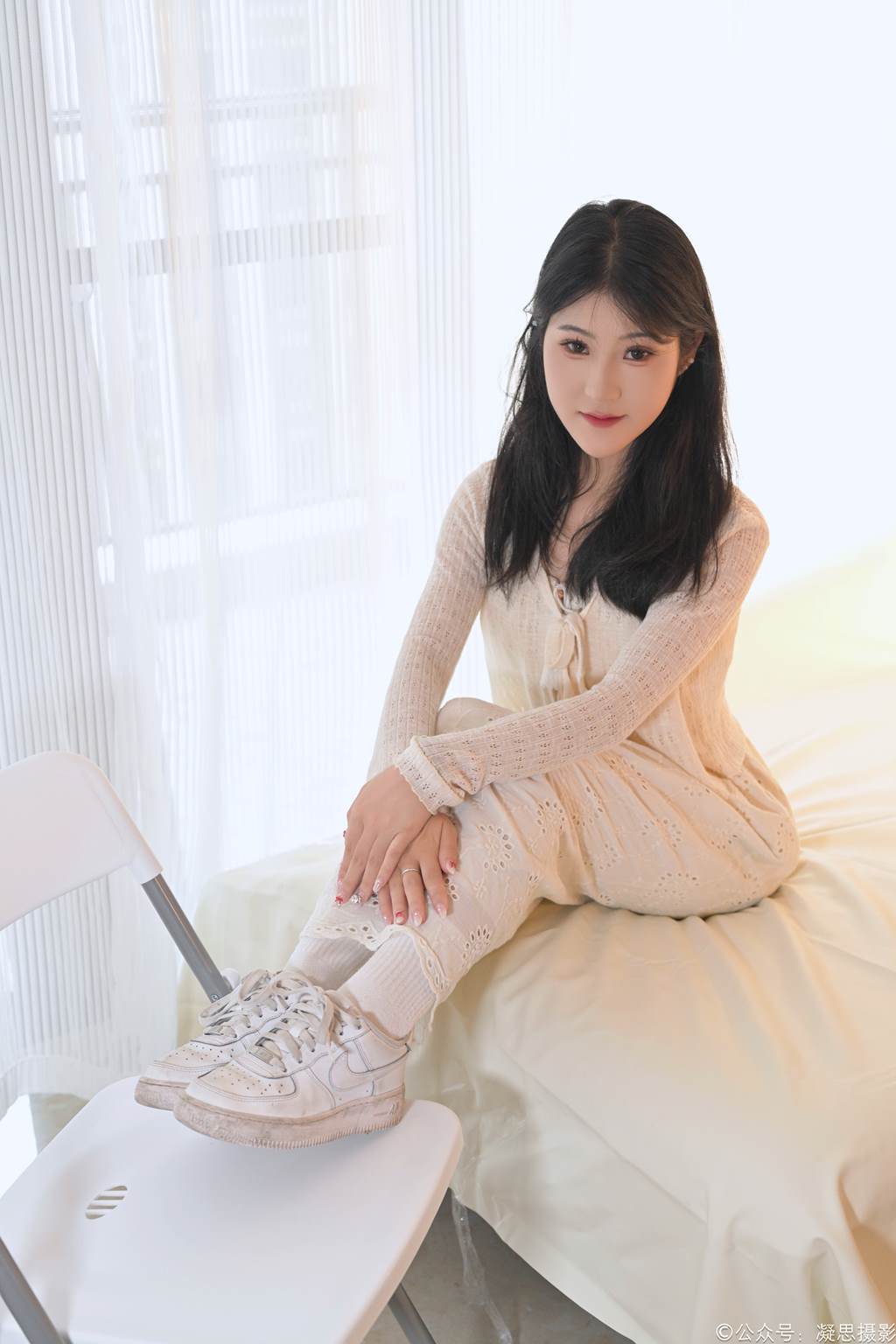 凝思摄影 NO.005 琦琦-连衣裙、短白袜、平底鞋[134P/1V/3.28GB]