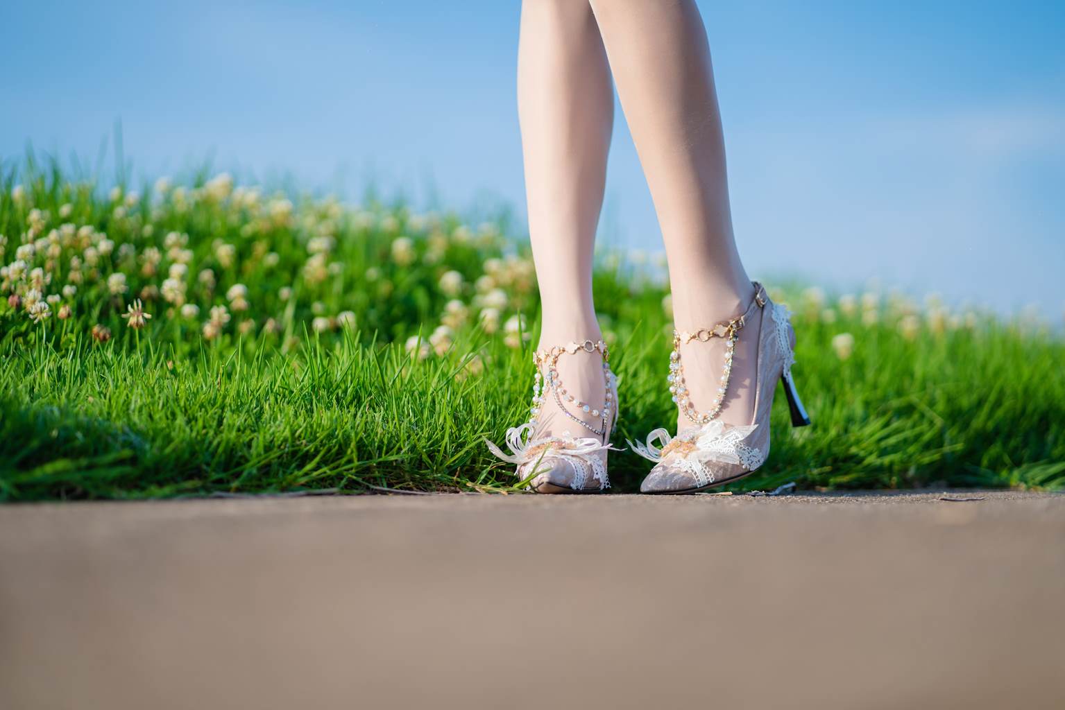 [拍了个就这] 吃了个迟  - 玉足[48P/1.61GB]