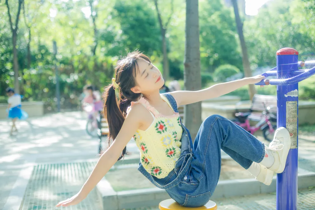 [YITUYU艺图语]2022.11.10 双马尾的夏 小怡妹妹cute[29+1P/325MB]