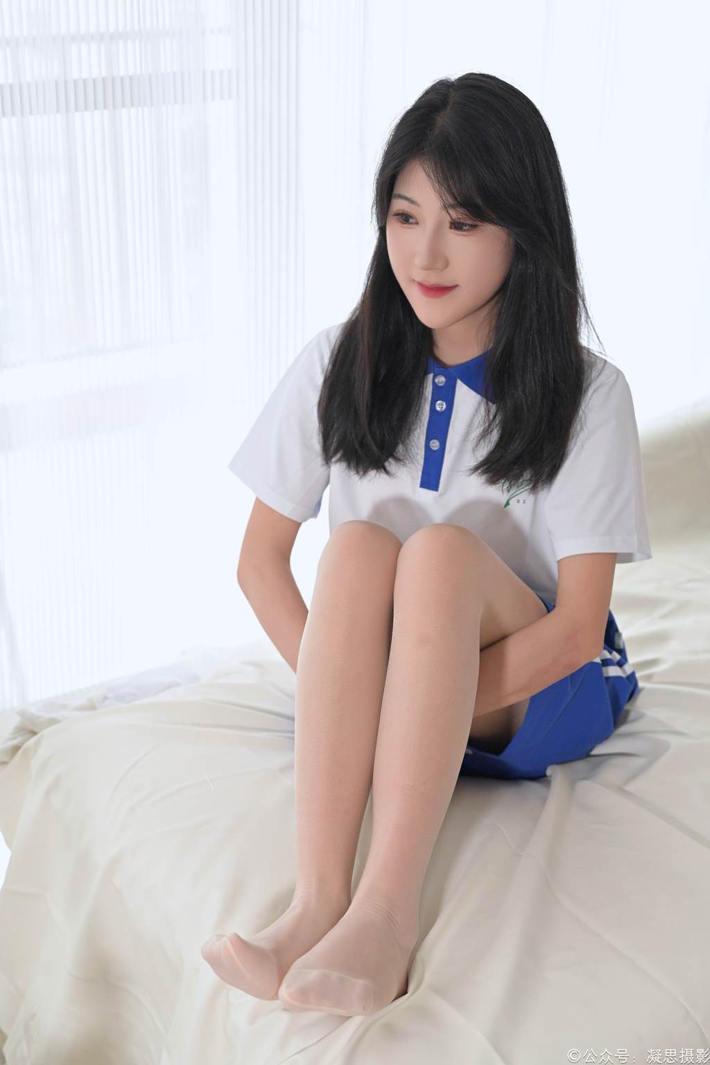 凝思摄影 NO.009 琦琦-校服、短白丝、连裤肉丝、帆布鞋[136P/1V/3.53GB]