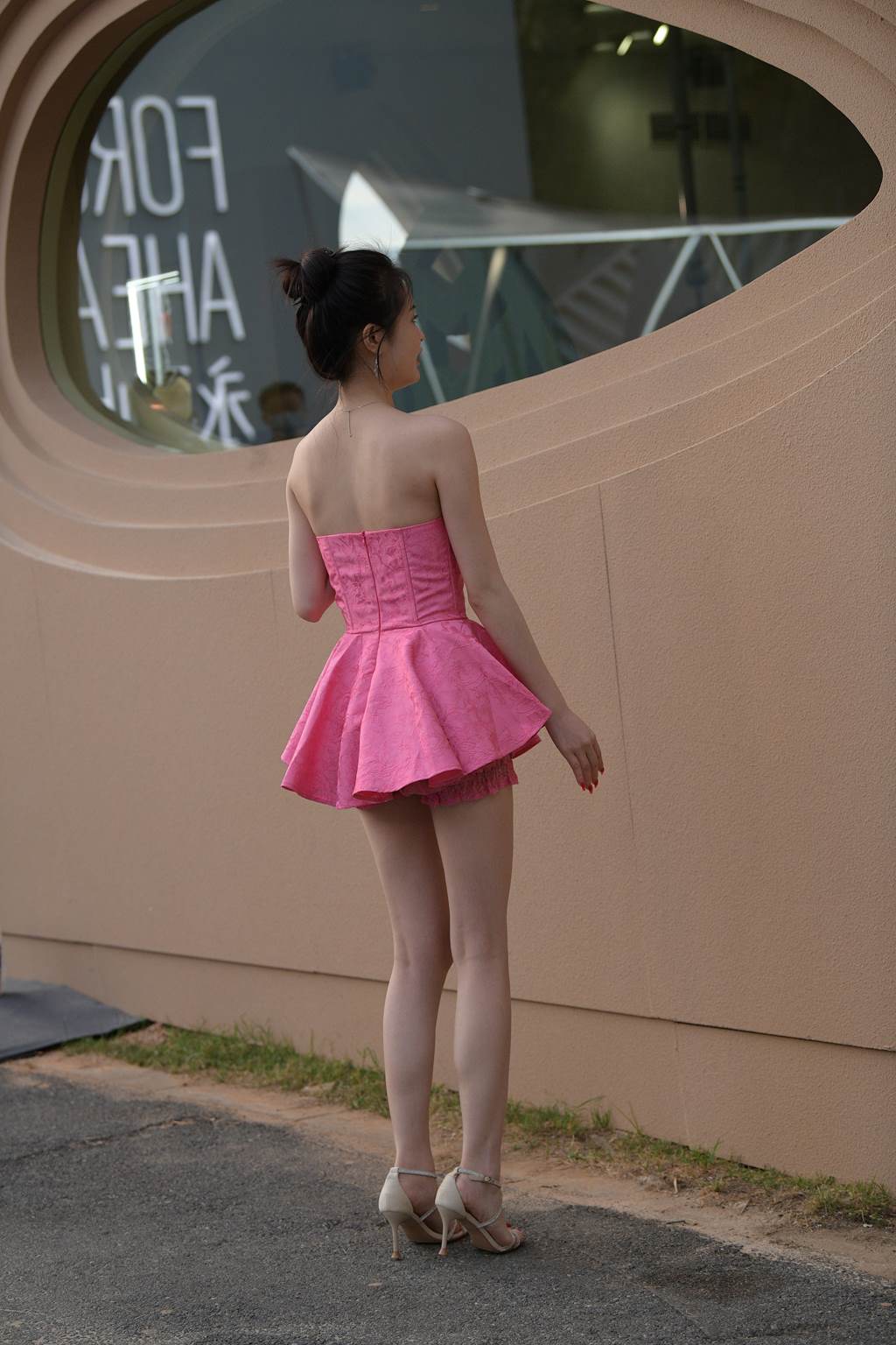 精选街拍作品 NO.6062 粉色系减龄显气质[196P/792MB]