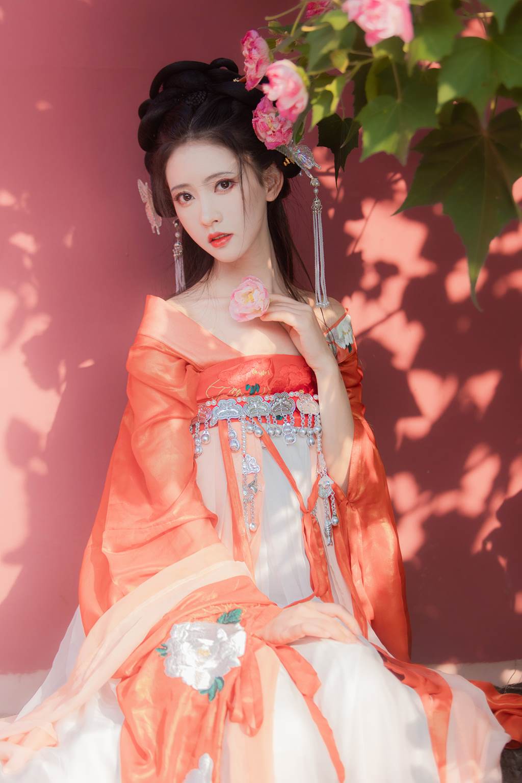 [YITUYU艺图语]2022.11.04 似是故人来 -林秋奈[34+1P/380MB]