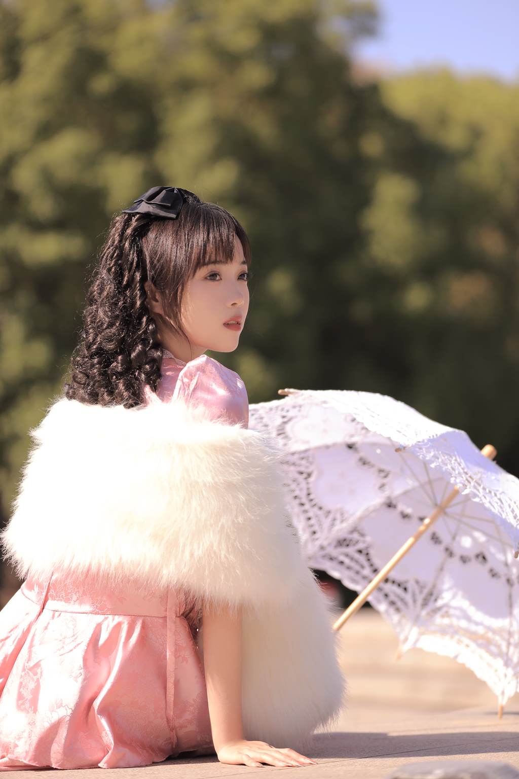 [YITUYU艺图语]2022.11.06 千金小姐 小薇人儿[34+1P/341MB]