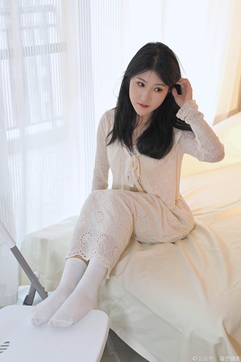 凝思摄影 NO.005 琦琦-连衣裙、短白袜、平底鞋[134P/1V/3.28GB]