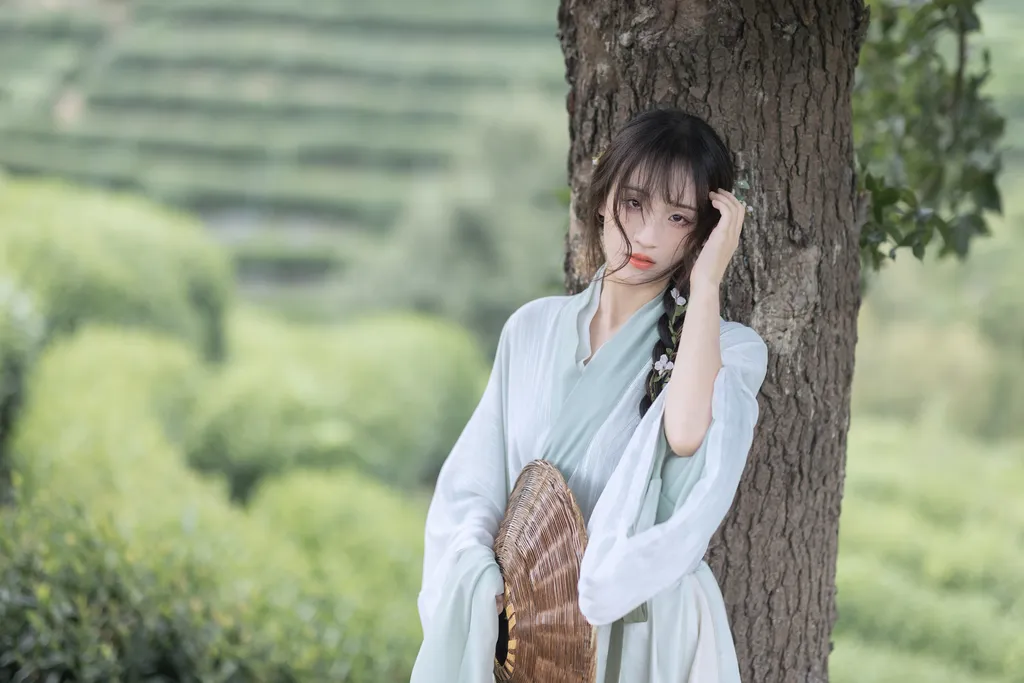 [YITUYU艺图语]2022.11.10 采茶纪 方莛玉[53+1P/473MB]