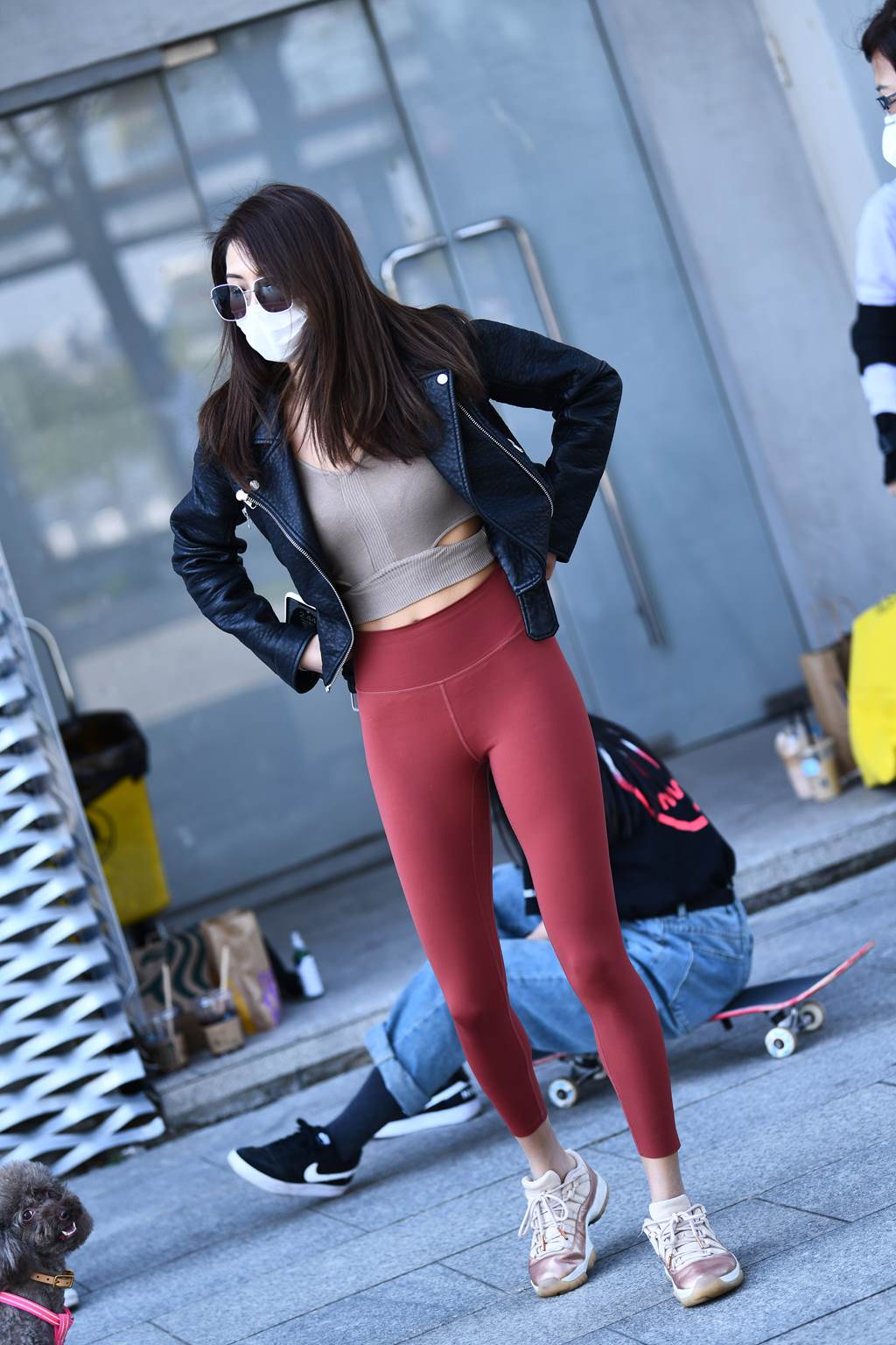 精选街拍作品 NO.6155 瑜伽裤好身材[209P/556MB]